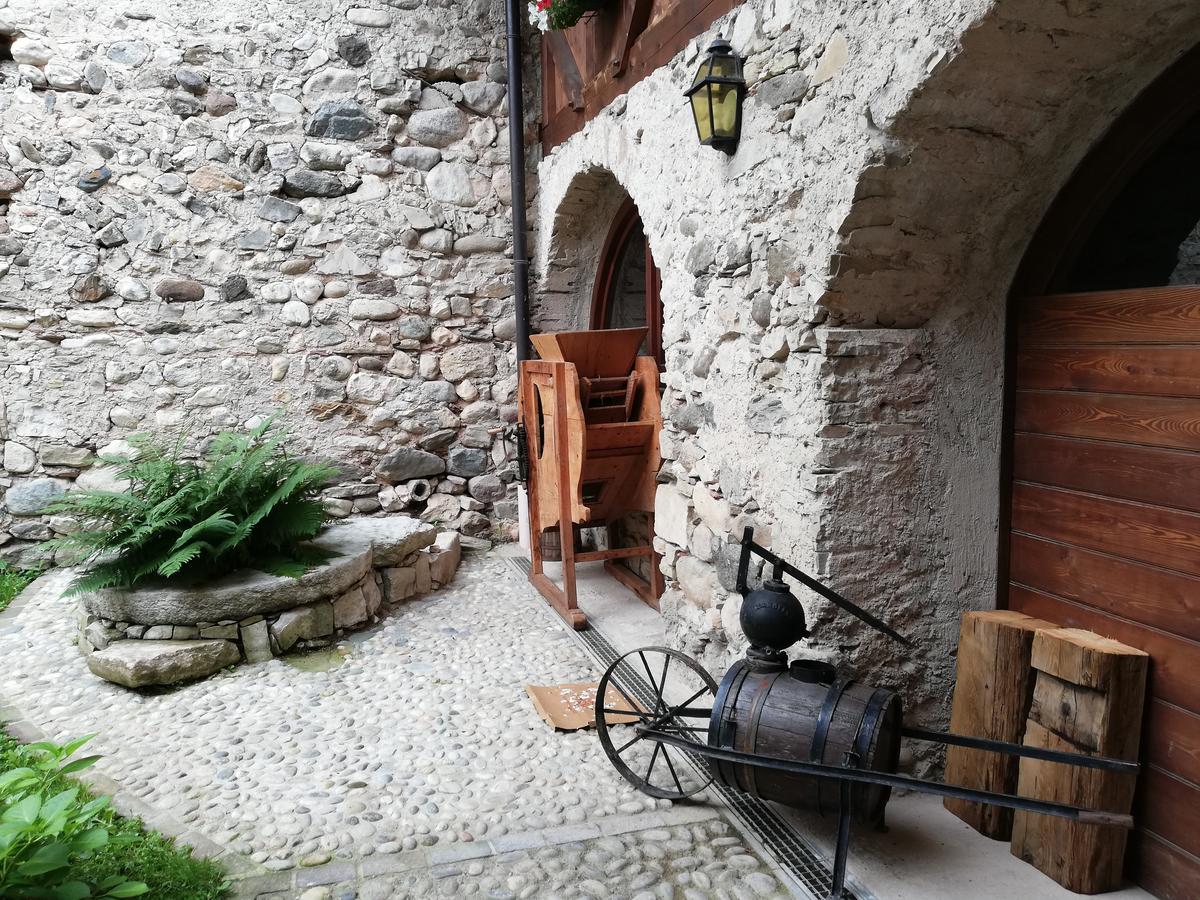 Agritur Ciastel Villa Sanzeno Eksteriør billede
