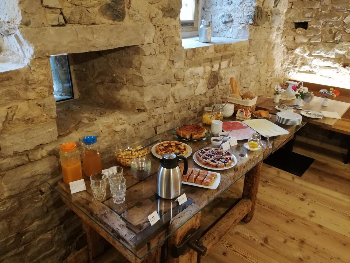 Agritur Ciastel Villa Sanzeno Eksteriør billede